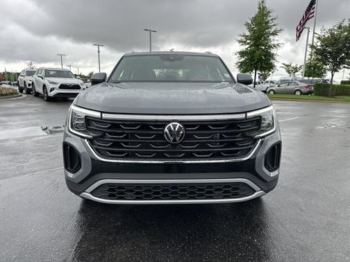 2024 Volkswagen Atlas Cross Sport 2.0T SE w/ Technology