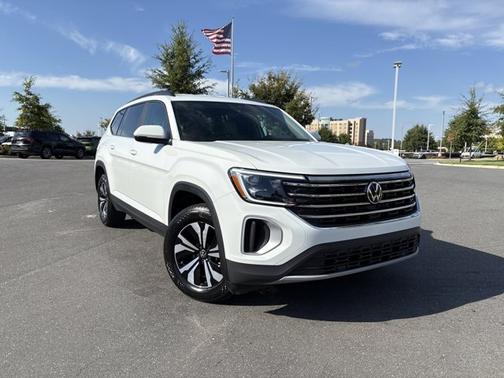 2025 Volkswagen Atlas 2.0T SE