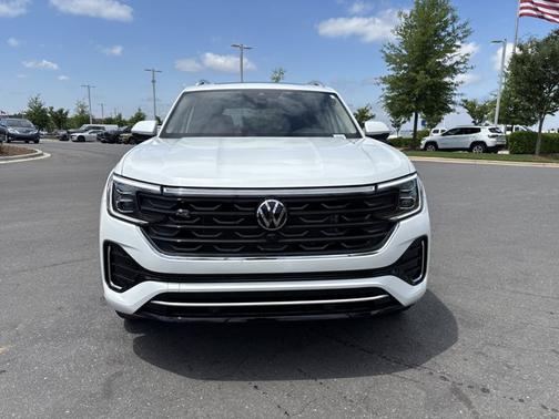 Opal White Pearl 2026 Volkswagen Atlas 2.0T SEL Premium R-Line