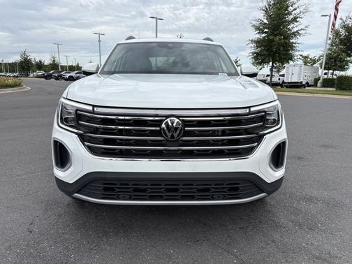 2024 Volkswagen Atlas 2.0T SE w/ Technology