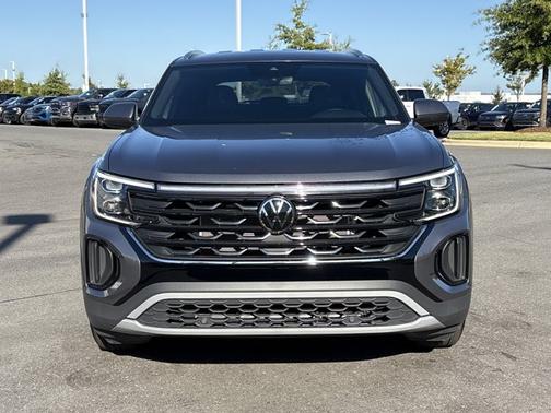 2024 Volkswagen Atlas Cross Sport 2.0T SE
