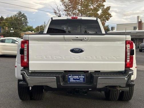 2025 Ford F-350 Lariat Super Duty