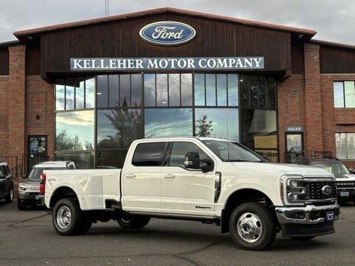 2025 Ford F-350 Lariat Super Duty