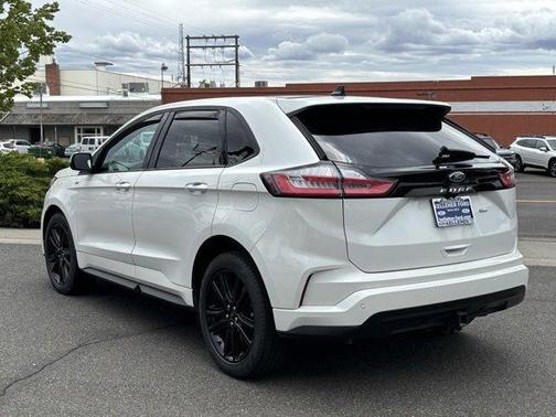 2022 Ford Edge ST Line