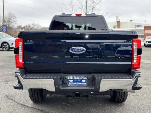 2025 Ford F-350 Lariat Super Duty
