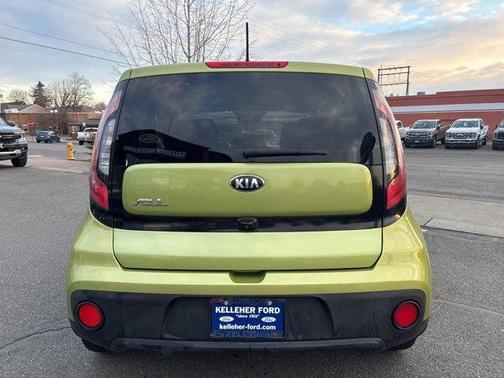 2019 Kia Soul Base