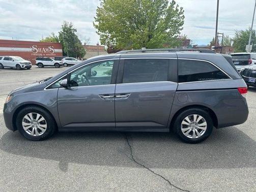 Obsidian Blue Pearl 2016 Honda Odyssey SE