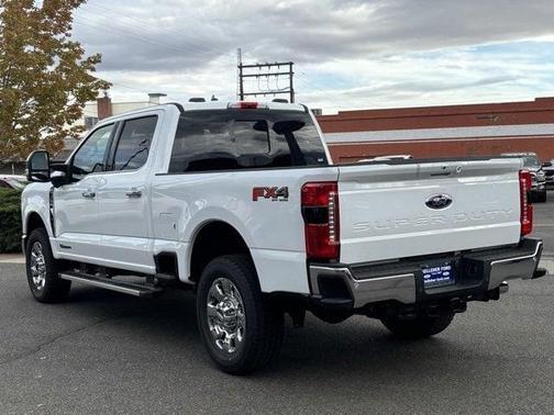 2026 Ford F-350 Lariat Super Duty