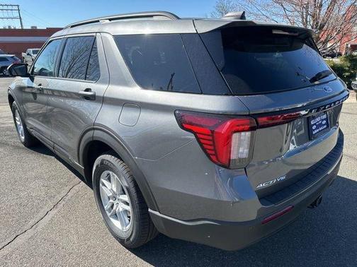 Carbonized Gray Metallic 2026 Ford Explorer Active