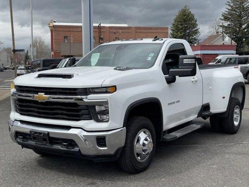 2024 Chevrolet Silverado 3500 LT