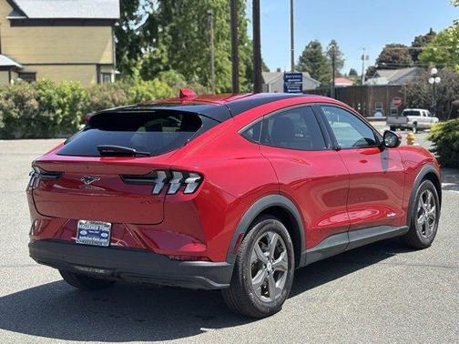 2022 Ford Mustang Mach-E Select