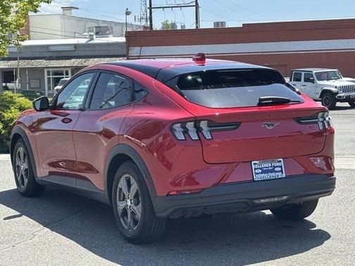 2022 Ford Mustang Mach-E Select
