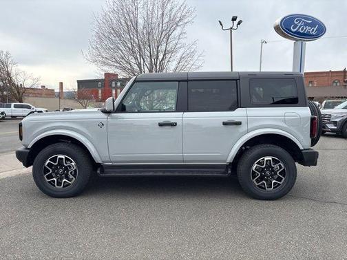 Avalanche 2026 Ford Bronco Outer Banks