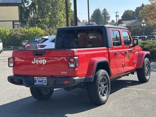 2023 Jeep Gladiator Overland