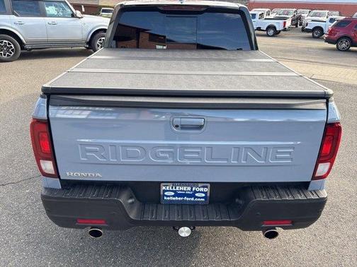 2025 Honda Ridgeline Black Edition