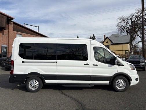 2026 Ford Transit-350 XLT