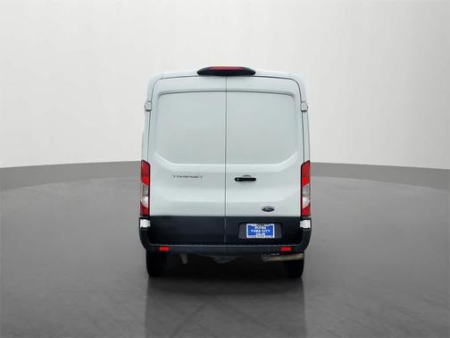 2023 Ford Transit-250 