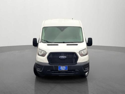 2023 Ford Transit-250 
