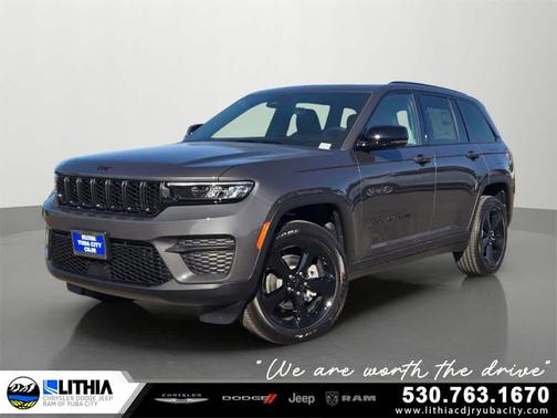 2025 Jeep Grand Cherokee Laredo
