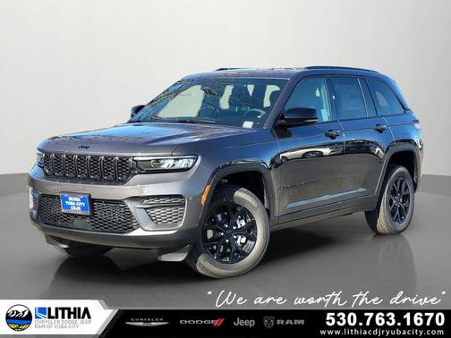 2025 Jeep Grand Cherokee Laredo