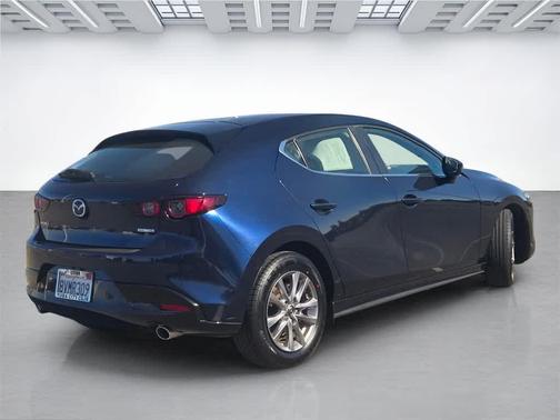 2021 Mazda Mazda3 2.5S FWD