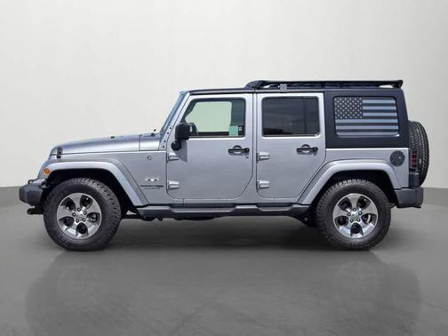 Billet Silver Metallic Clearcoat 2018 Jeep Wrangler JK Unlimited Sahara