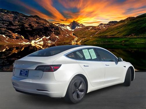 2020 Tesla Model 3 Long Range