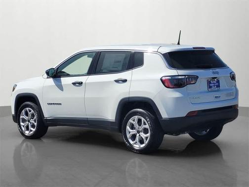 2025 Jeep Compass Sport