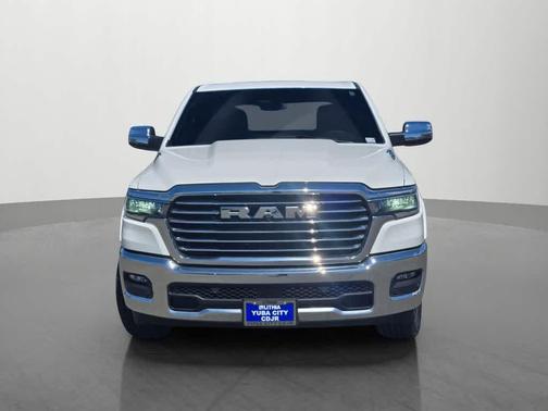 Bright White Clearcoat 2025 RAM 1500 Laramie