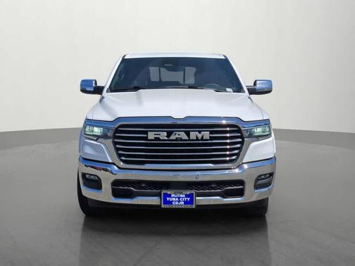 Bright White Clearcoat 2025 RAM 1500 Laramie