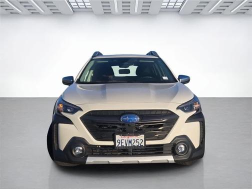 2023 Subaru Outback Touring