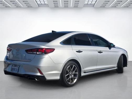 2019 Hyundai SONATA Limited 2.0T