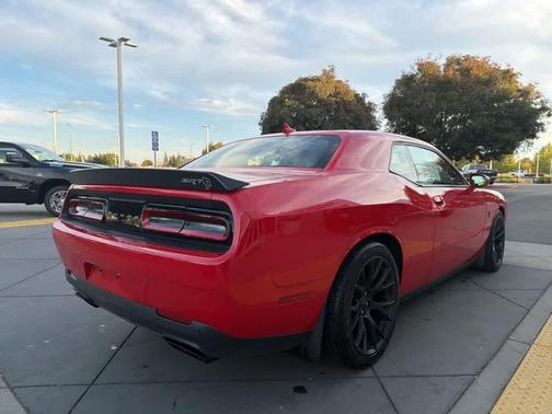 2016 Dodge Challenger SRT Hellcat