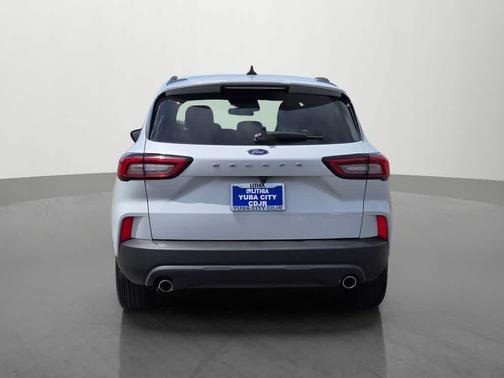 Space Silver 2025 Ford Escape ST-Line