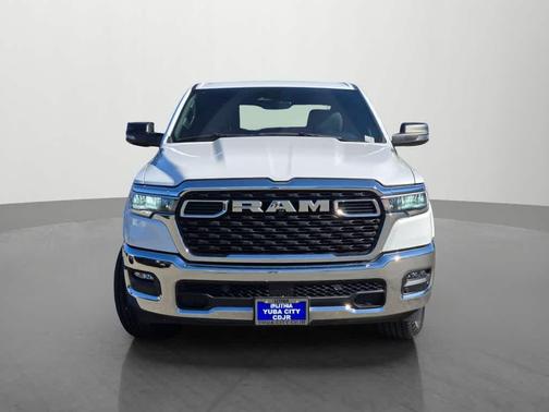 Bright White Clearcoat 2025 RAM 1500 Big Horn