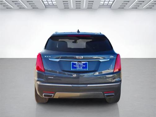 2019 Cadillac XT5 Platinum