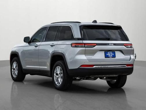 2024 Jeep Grand Cherokee Laredo X