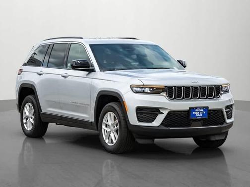 2024 Jeep Grand Cherokee Laredo X