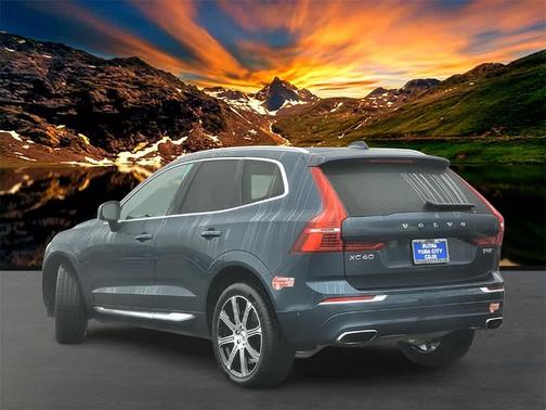 2018 Volvo XC60 Recharge Plug-In Hybrid T8 Inscription