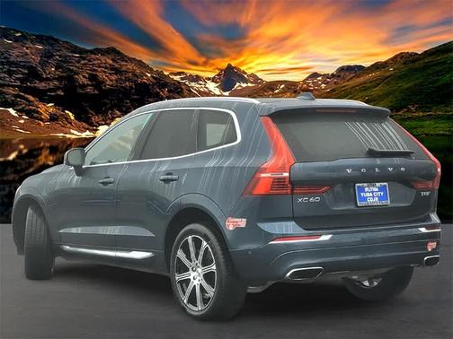 2018 Volvo XC60 Recharge Plug-In Hybrid T8 Inscription