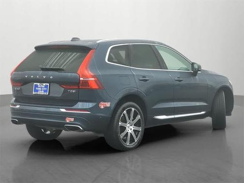 2018 Volvo XC60 Recharge Plug-In Hybrid T8 Inscription
