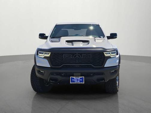 Bright White Clearcoat 2026 RAM 1500 RHO