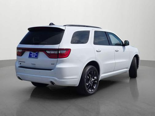 White Knuckle Clearcoat 2026 Dodge Durango GT