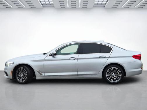 2019 BMW 530 i