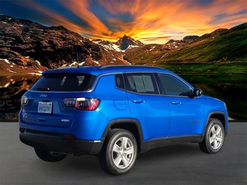 2022 Jeep Compass Latitude