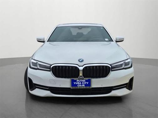 2022 BMW 530e 530e