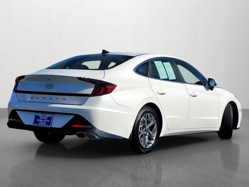 2022 Hyundai SONATA SEL