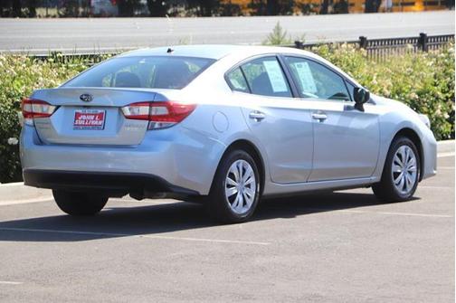 Photo 3 of 29 of 2017 Subaru Impreza 2.0i