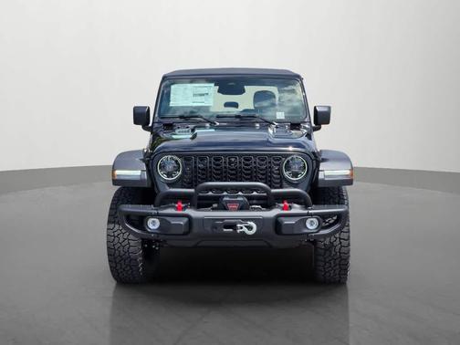 Black Clearcoat 2026 Jeep Gladiator Shadow Ops