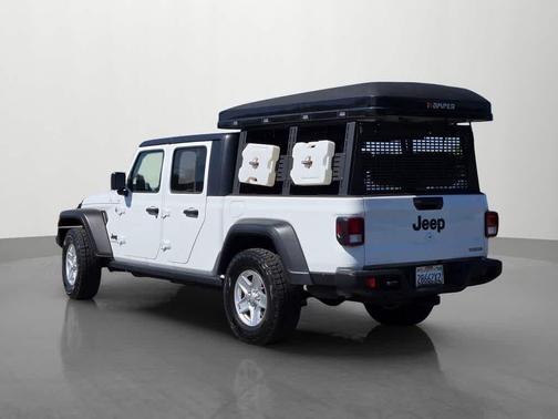 Bright White Clearcoat 2020 Jeep Gladiator Sport